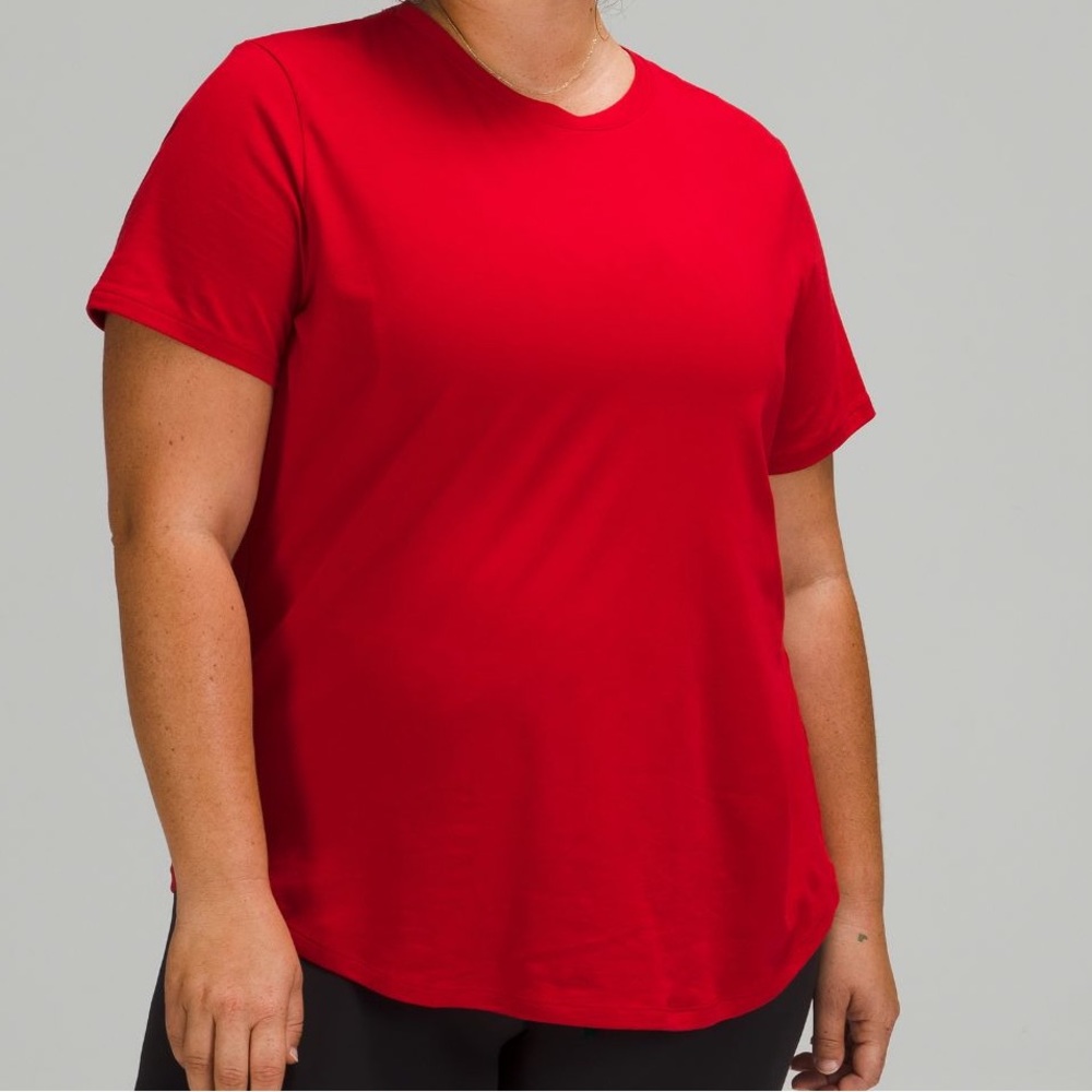 Lululemon love crew tee shirt